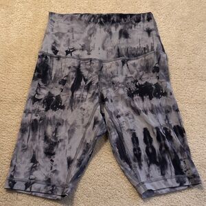 lululemon athletica Tie-Dye Align short 10”